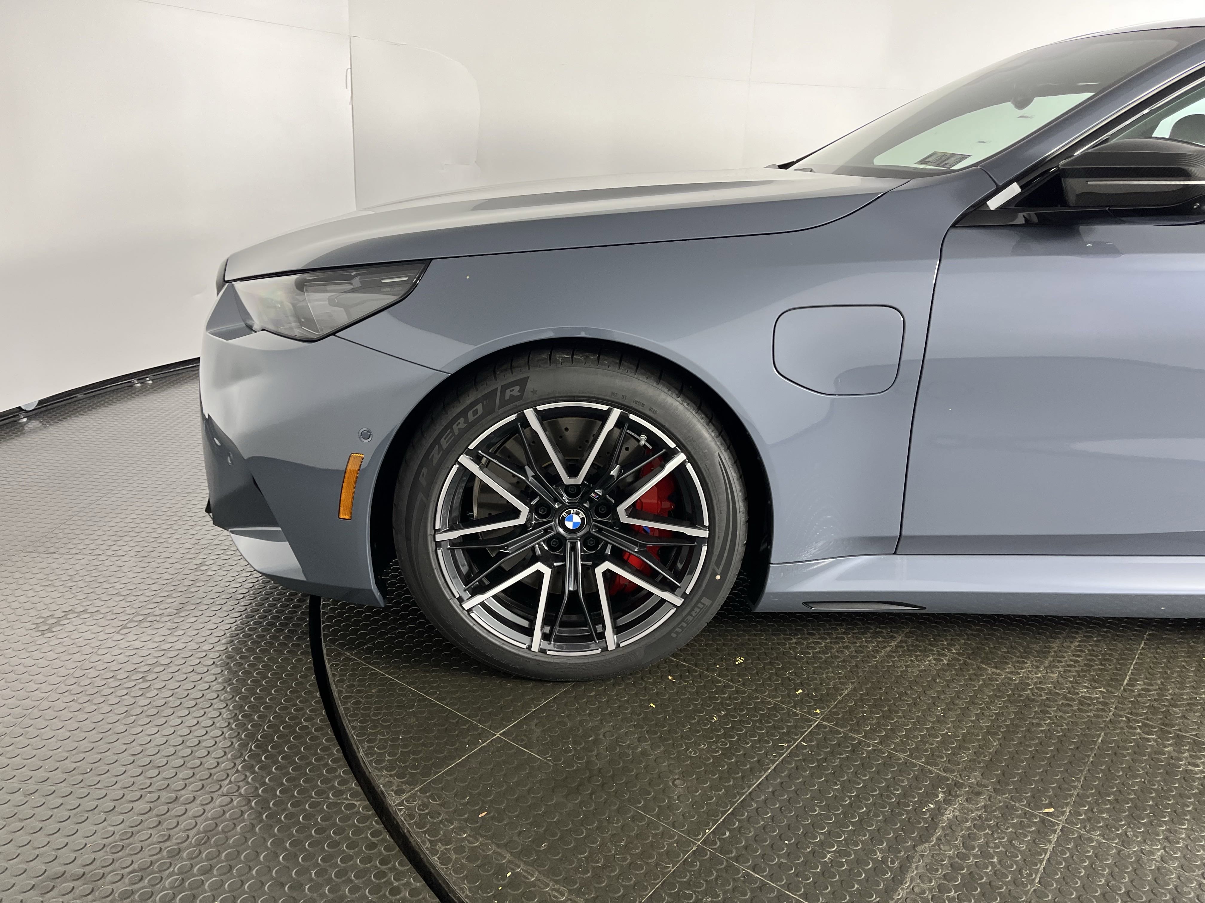 2026 Bmw M5 5 photo 4