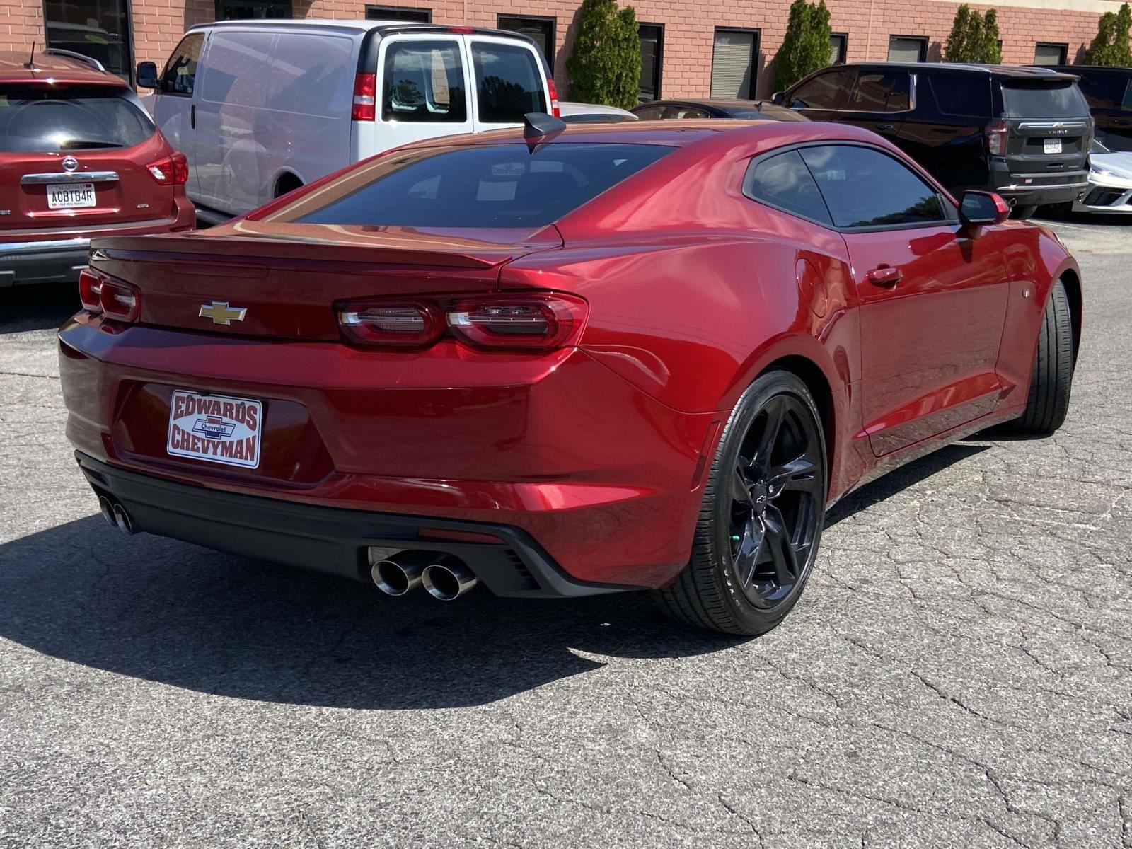 2021 Chevrolet Camaro 1LT photo 19