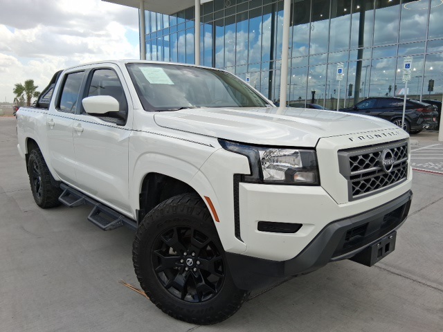 2022 Nissan Frontier SV