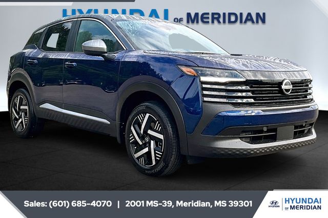 2025 Nissan Kicks SV's photo