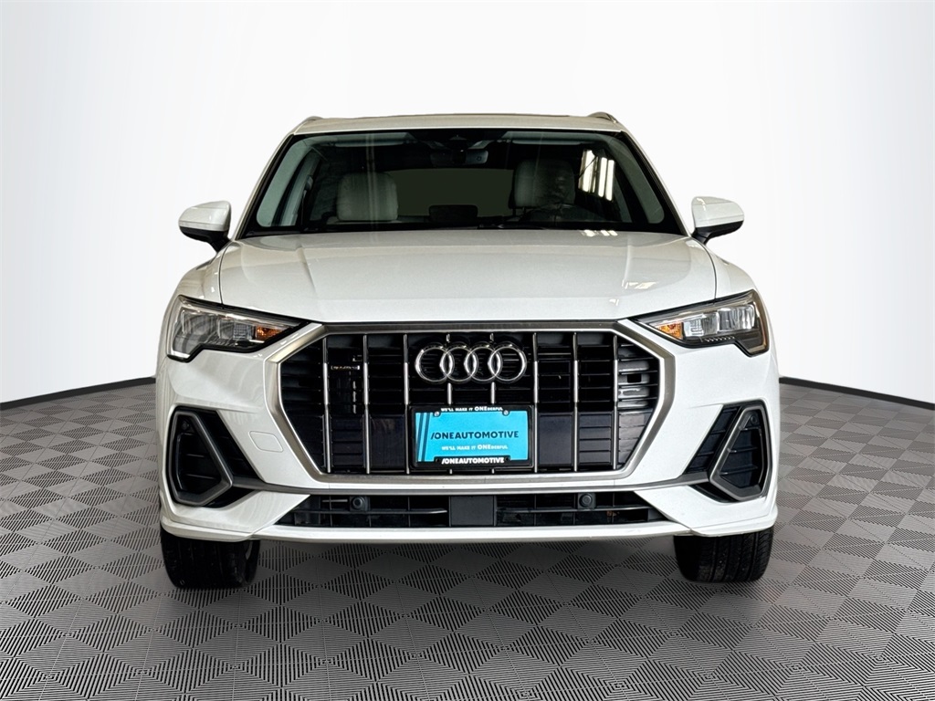 2021 Audi Q3 Premium S line photo 2
