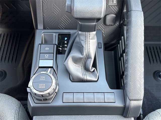 2025 Toyota 4Runner SR5 photo 28