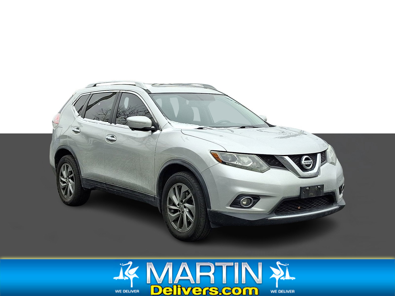 2015 Nissan Rogue SL's photo