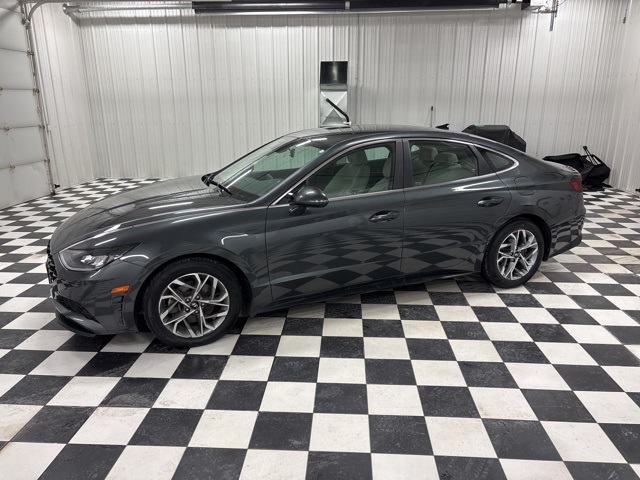 2022 Hyundai Sonata SEL's photo