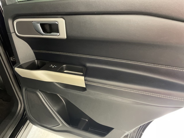2021 Ford Explorer XLT photo 39