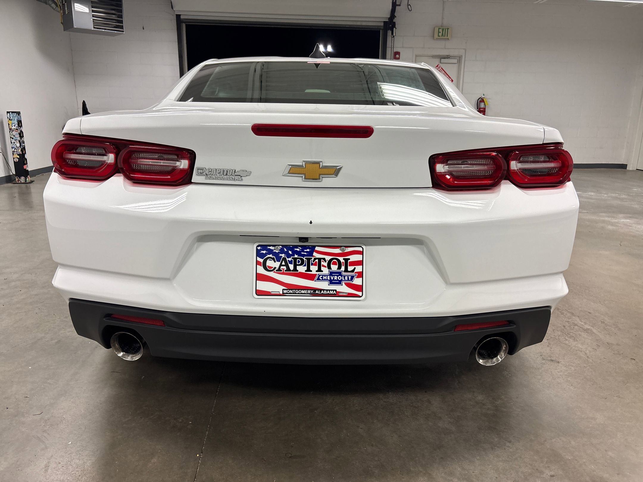 2023 Chevrolet Camaro 1LT photo 8