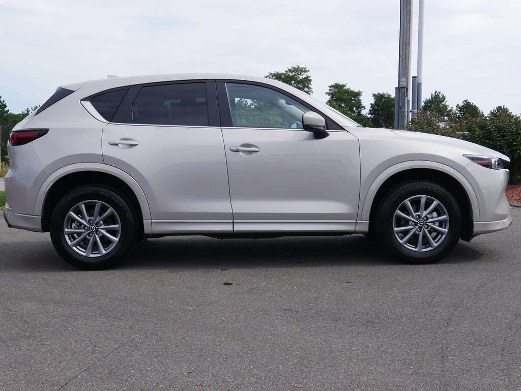 2025 Mazda CX-5 2.5 S Preferred photo 8