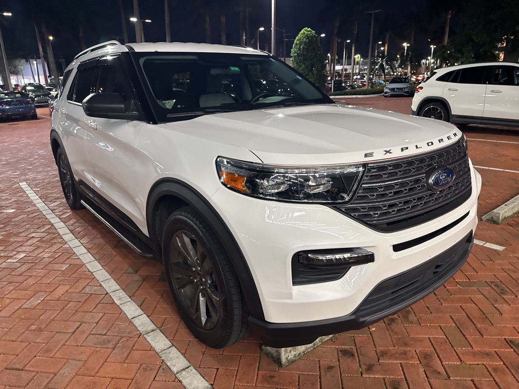 2021 Ford Explorer XLT's photo