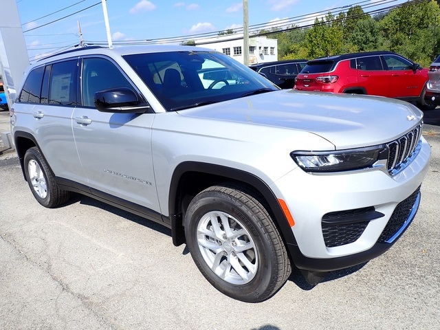 2025 Jeep Grand Cherokee Laredo X photo 7
