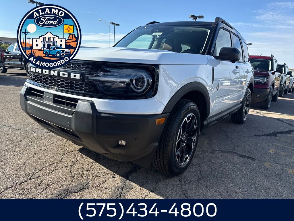 2025 Ford Bronco Sport Outer Banks's photo