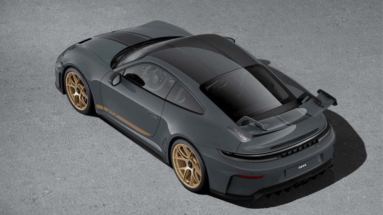 2026 Porsche 911 GT3 Touring photo 4