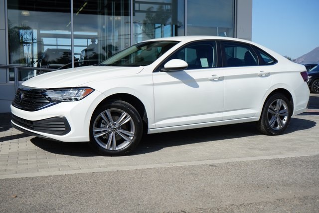 2023 Volkswagen Jetta 1.5T SE photo 3