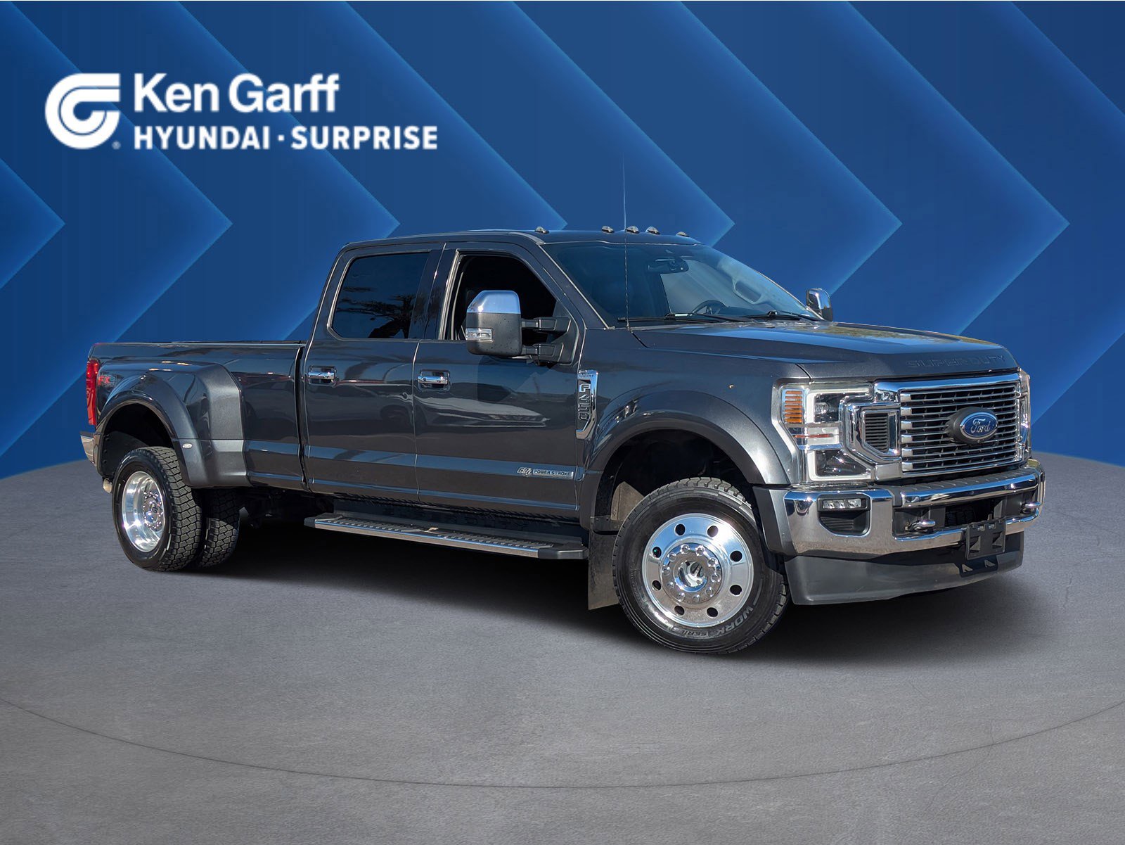 2020 Ford F-450 Super Duty Lariat's photo