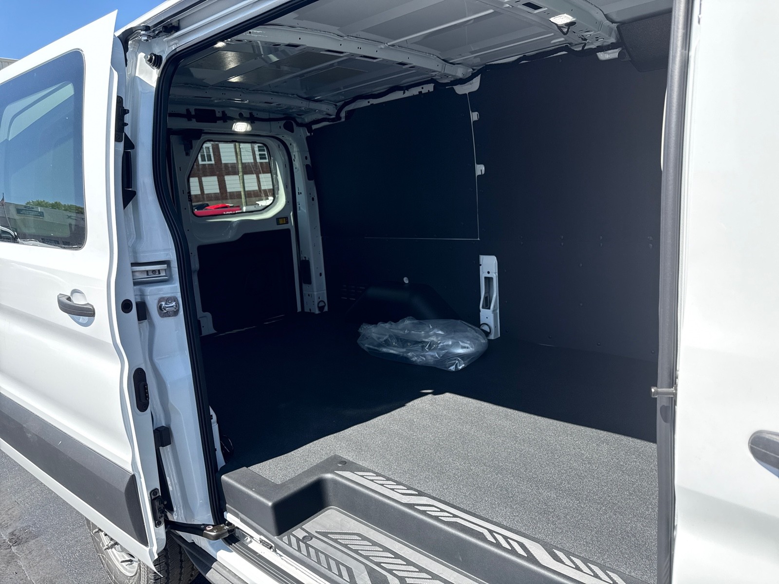 2025 Ford Transit Cargo Van photo 3