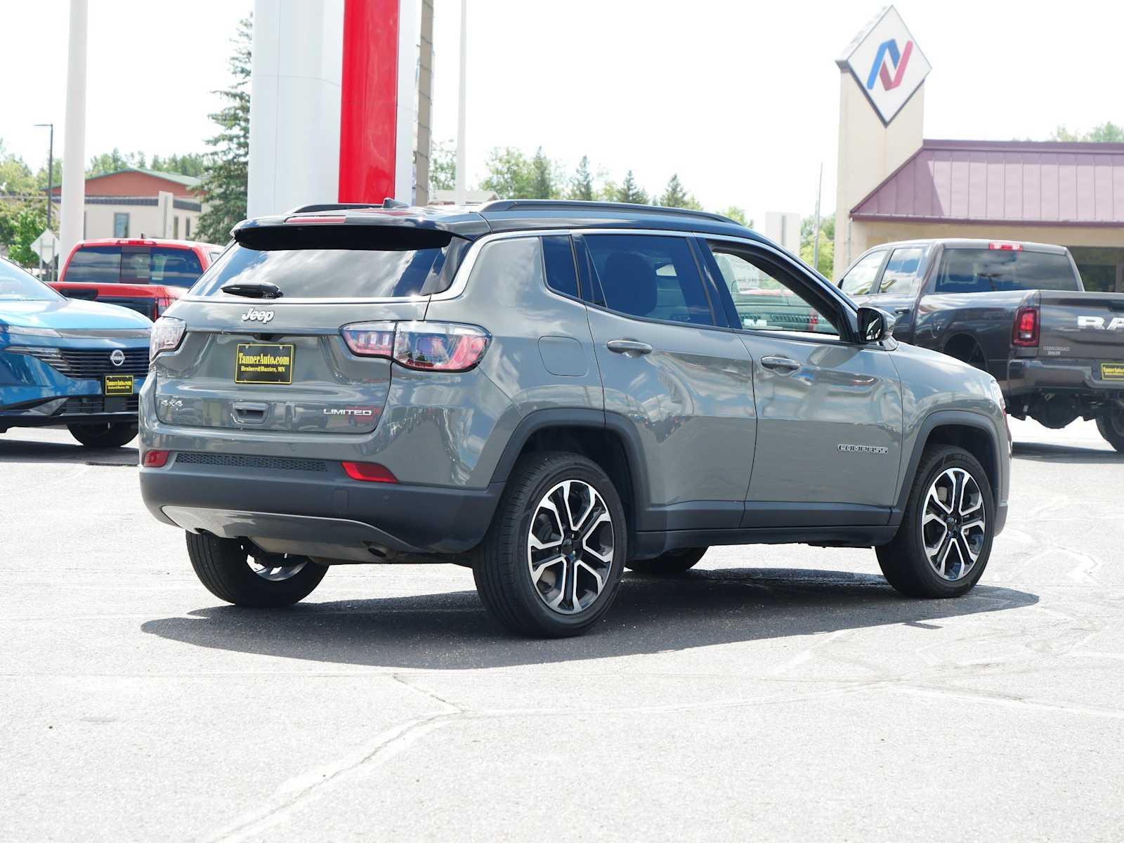 Used 2024 Jeep Compass Limited with VIN 3C4NJDCN6RT597155 for sale in Brainerd, Minnesota