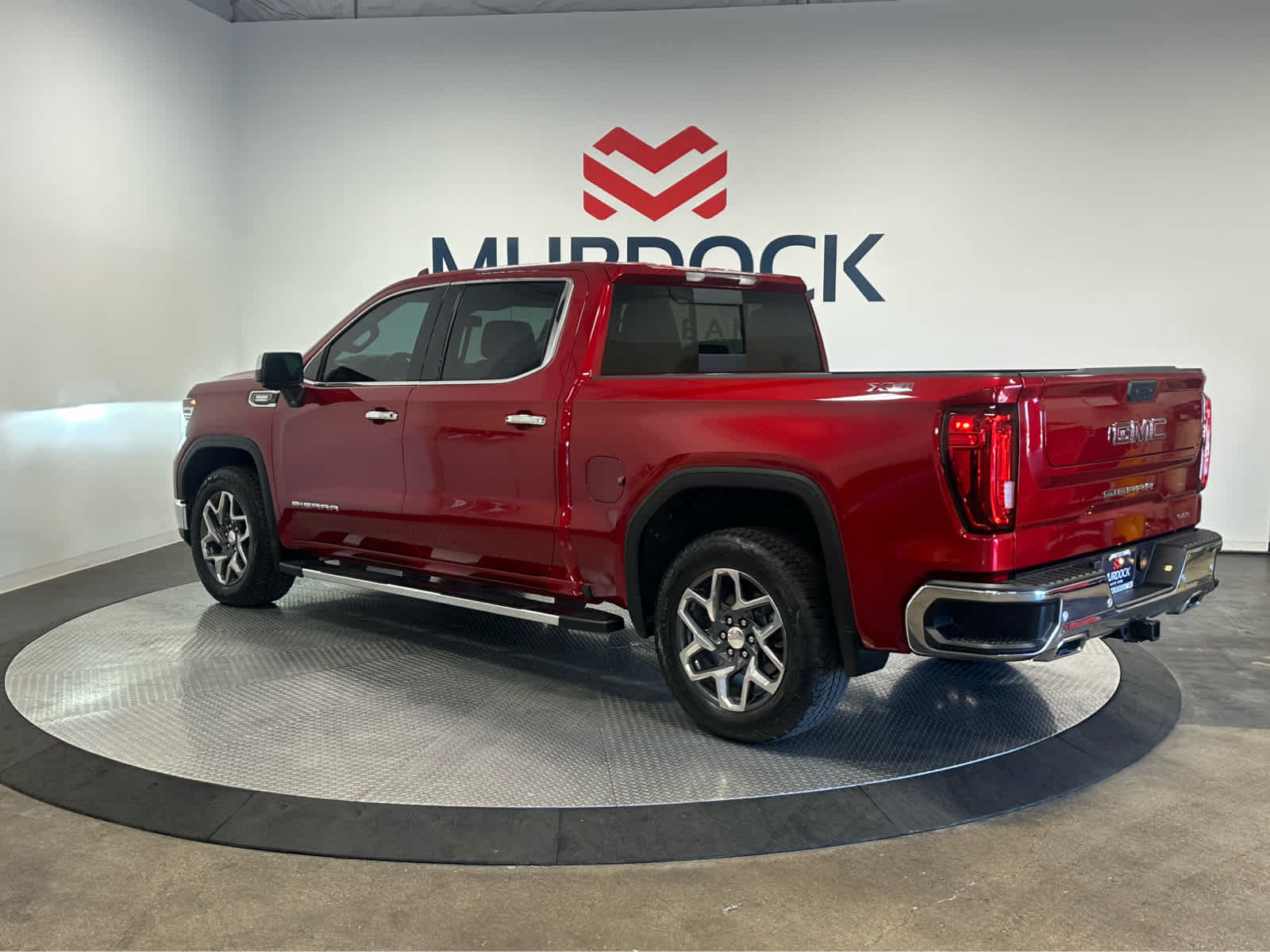 2024 Gmc Sierra 1500 SLT photo 3