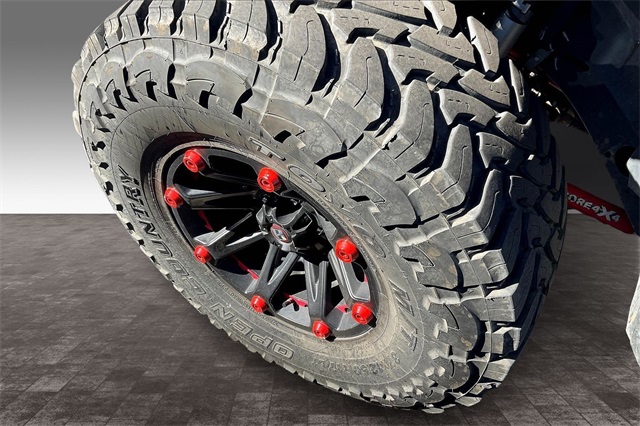 2023 Jeep Gladiator Rubicon photo 3