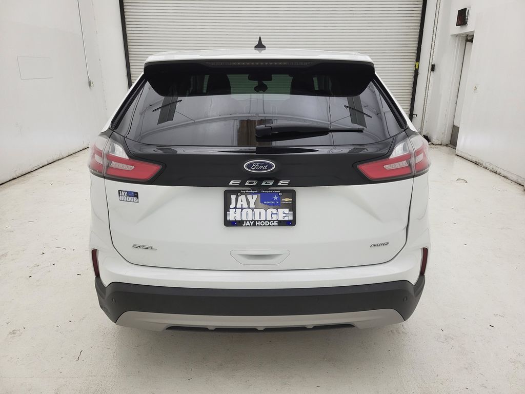 2024 Ford Edge SEL photo 15