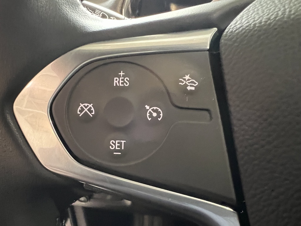 2023 Chevrolet Traverse Cloth 1LT photo 14