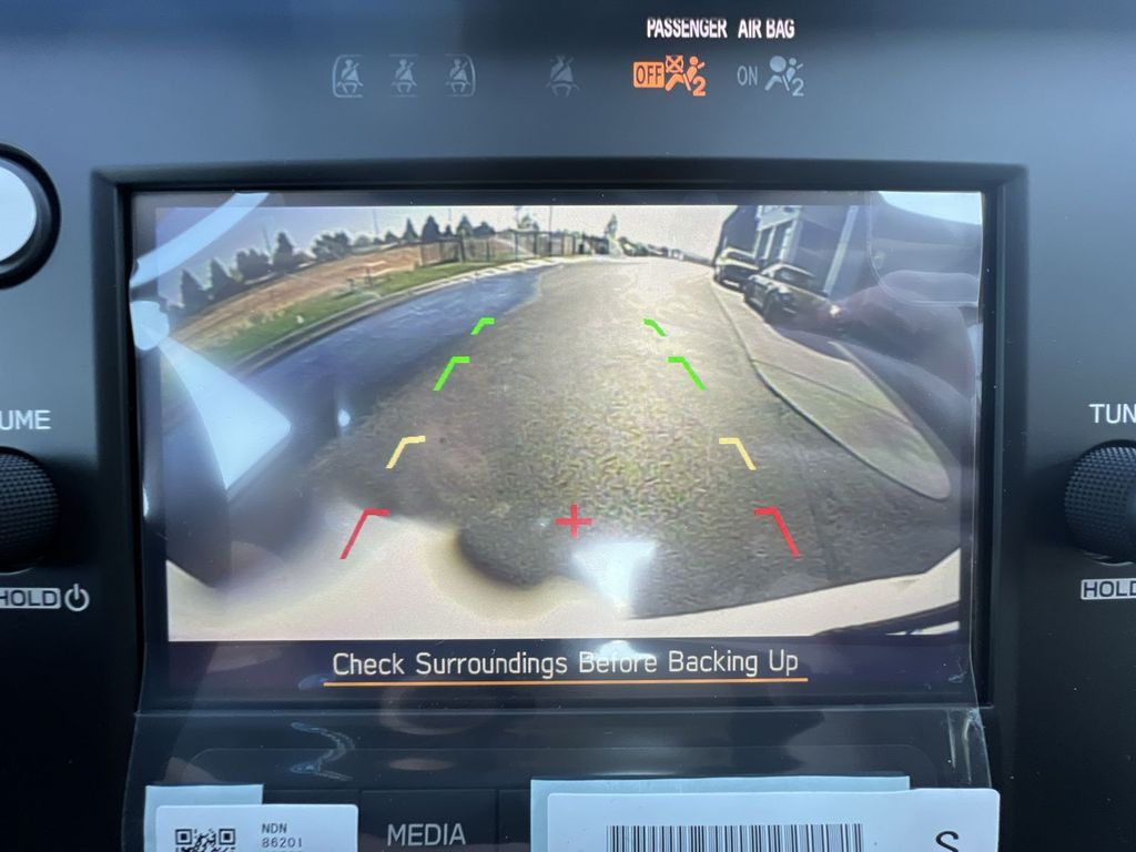 2025 Subaru Legacy Base photo 14