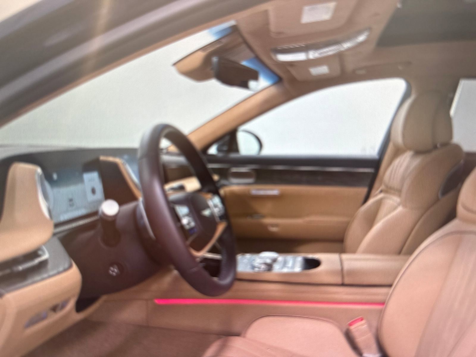 2025 Genesis G90 3.5T E-Supercharger photo 8