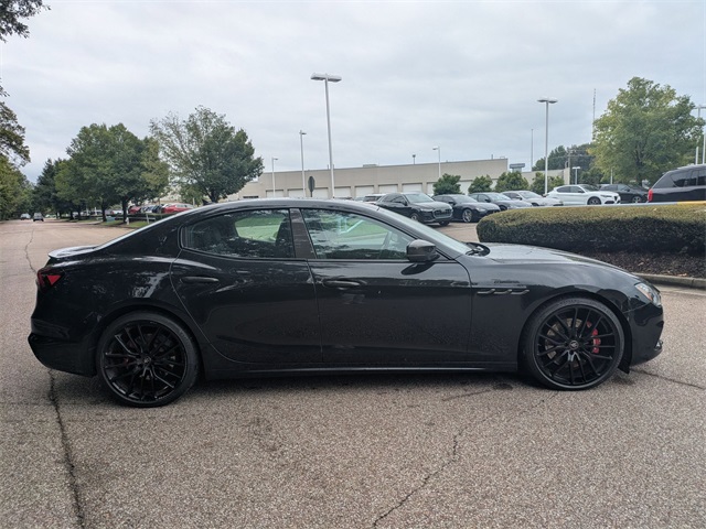 2022 Maserati Ghibli Modena Q4 photo 6