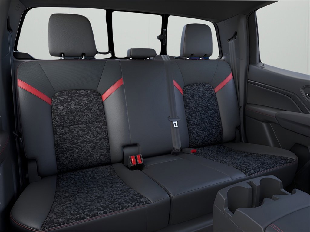 2025 Chevrolet Colorado Z71 photo 18