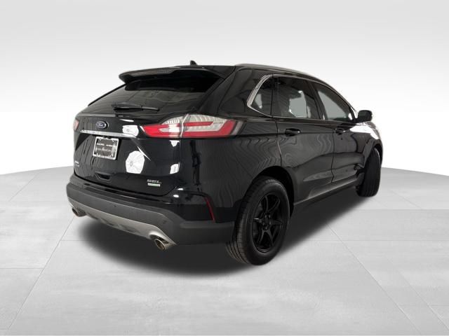 2019 Ford Edge SEL photo 3