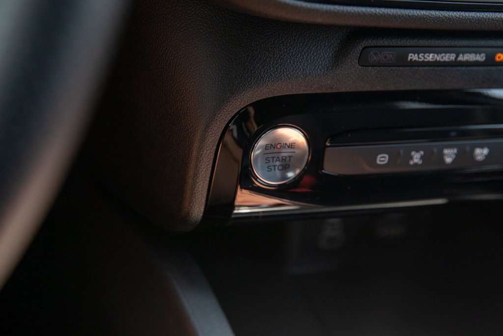 2025 Ford Escape ST-Line photo 34