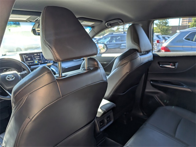 2021 Toyota Venza XLE photo 12