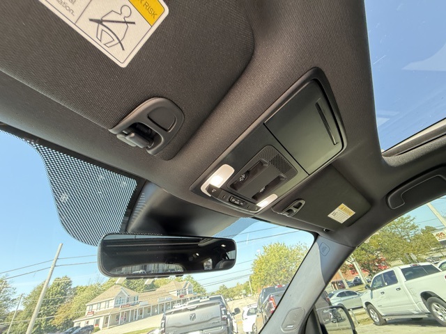 2025 Honda Pilot Black Edition photo 21
