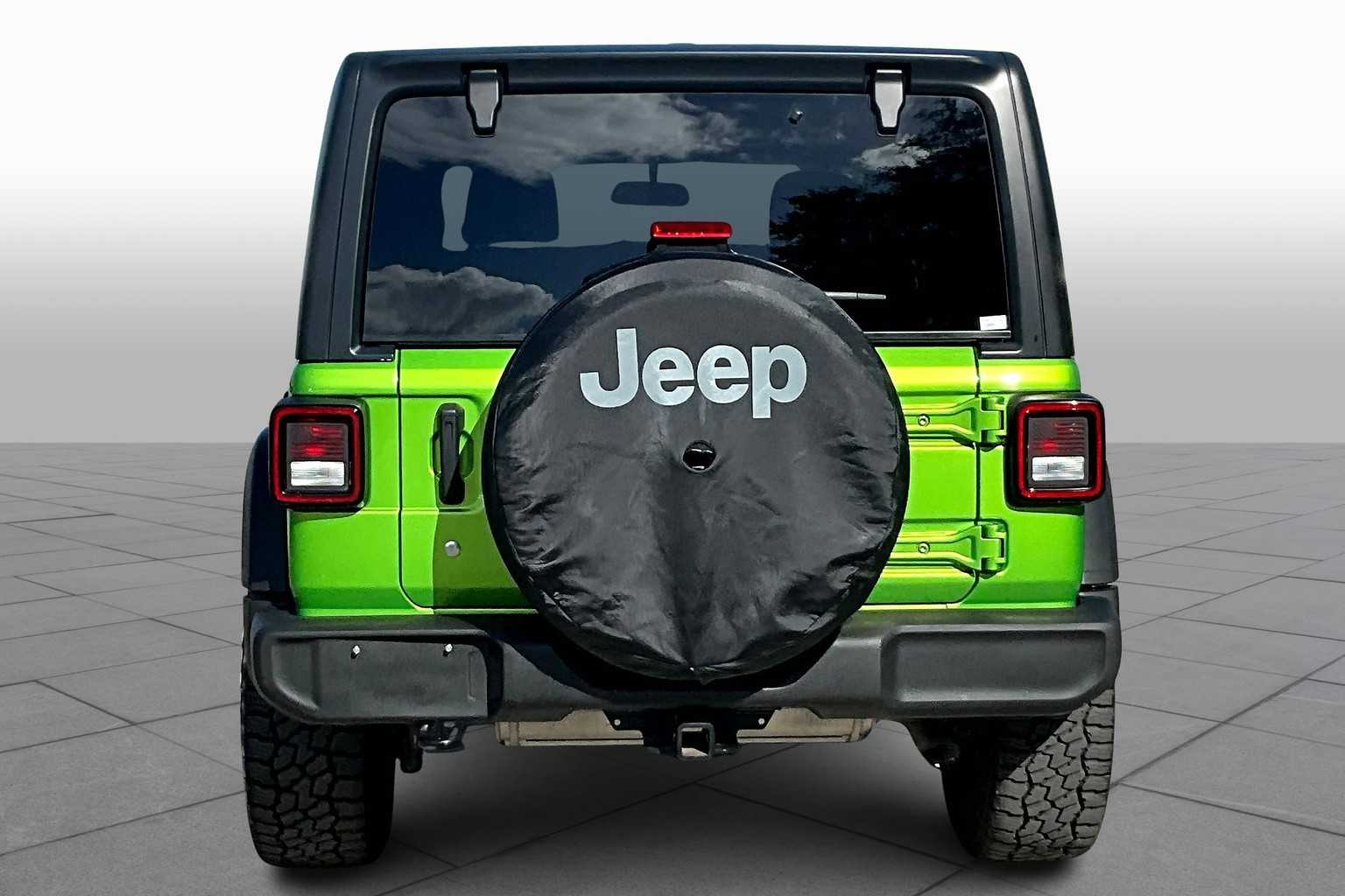 2019 Jeep Wrangler Sport S photo 4