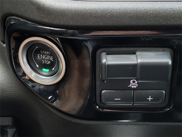 2024 Chevrolet Silverado 1500 RST photo 18