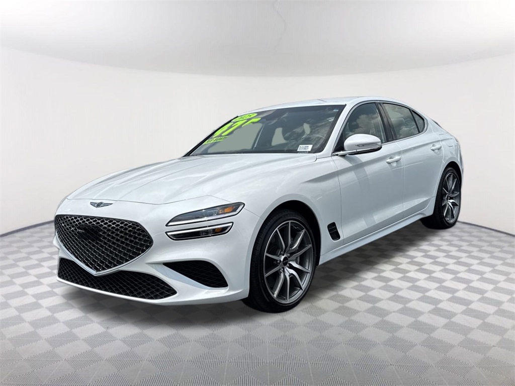 2025 GENESIS G70 Standard's photo