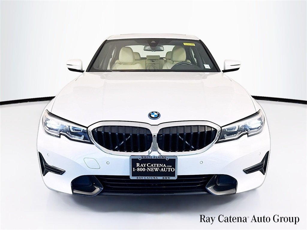 2022 Bmw 330e 3-Series photo 2