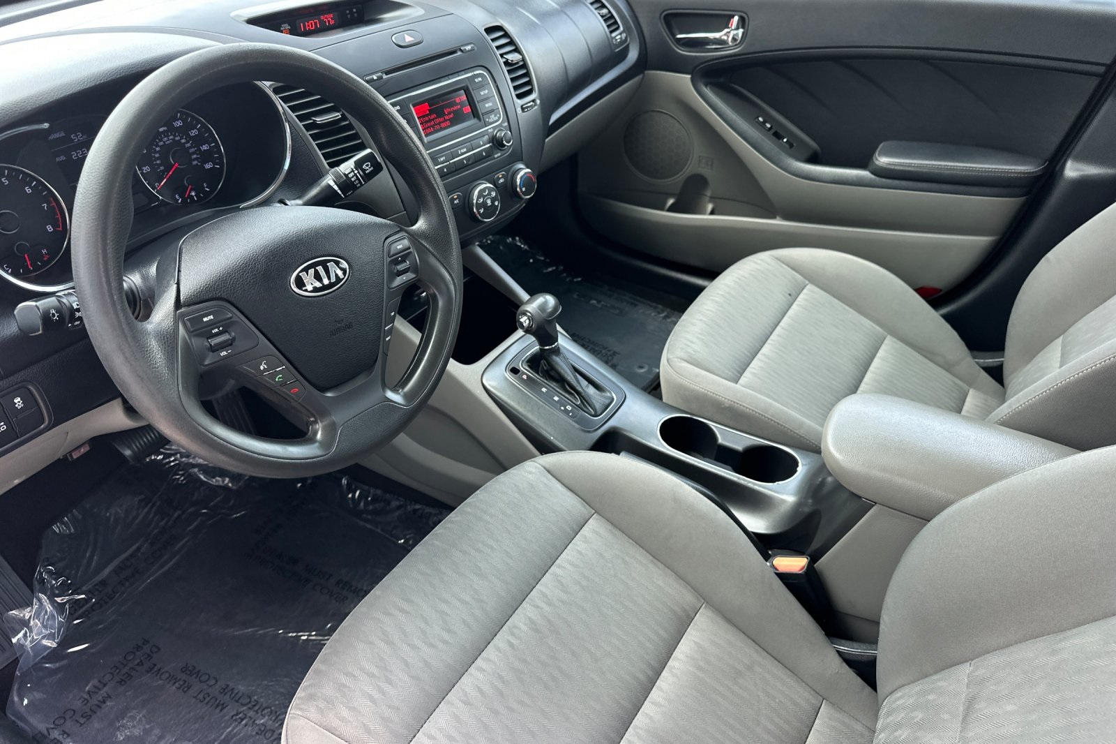 2015 Kia Forte LX photo 10
