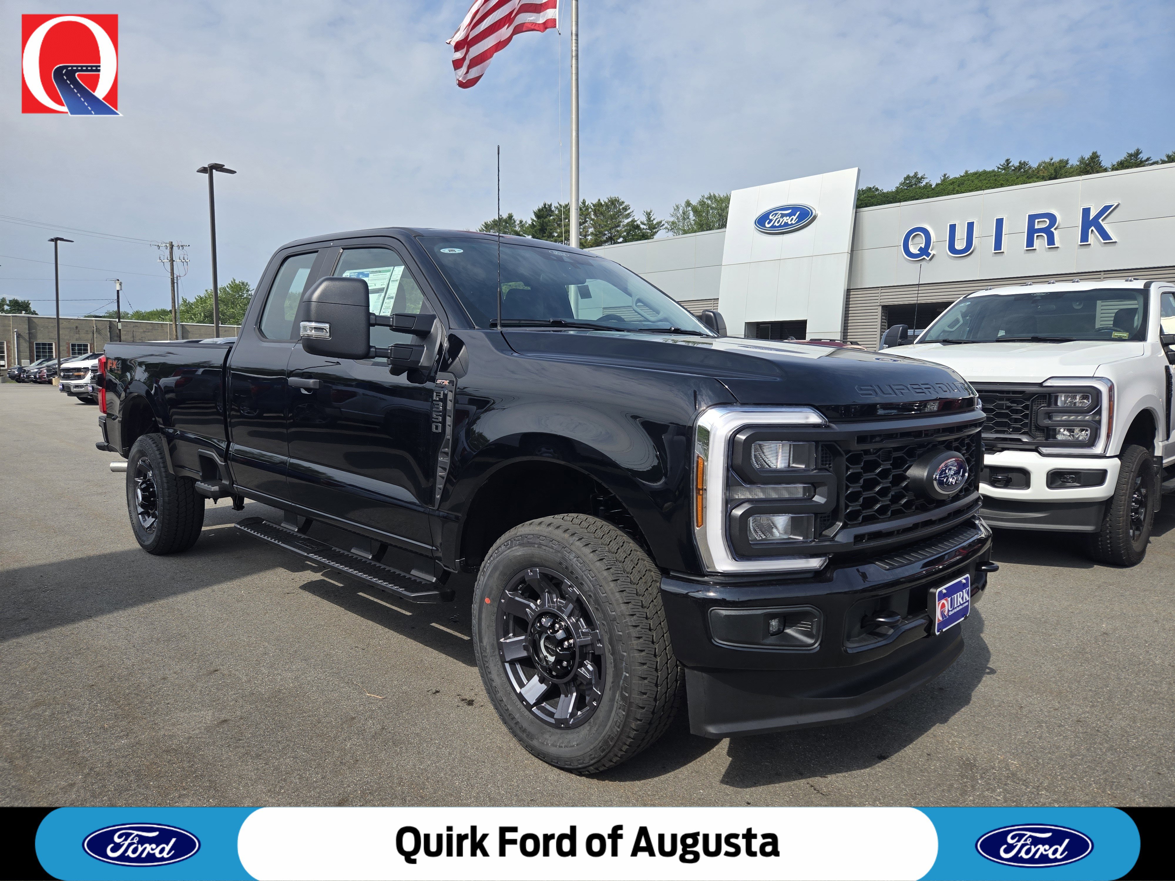 2025 Ford F-350 Super Duty XL's photo