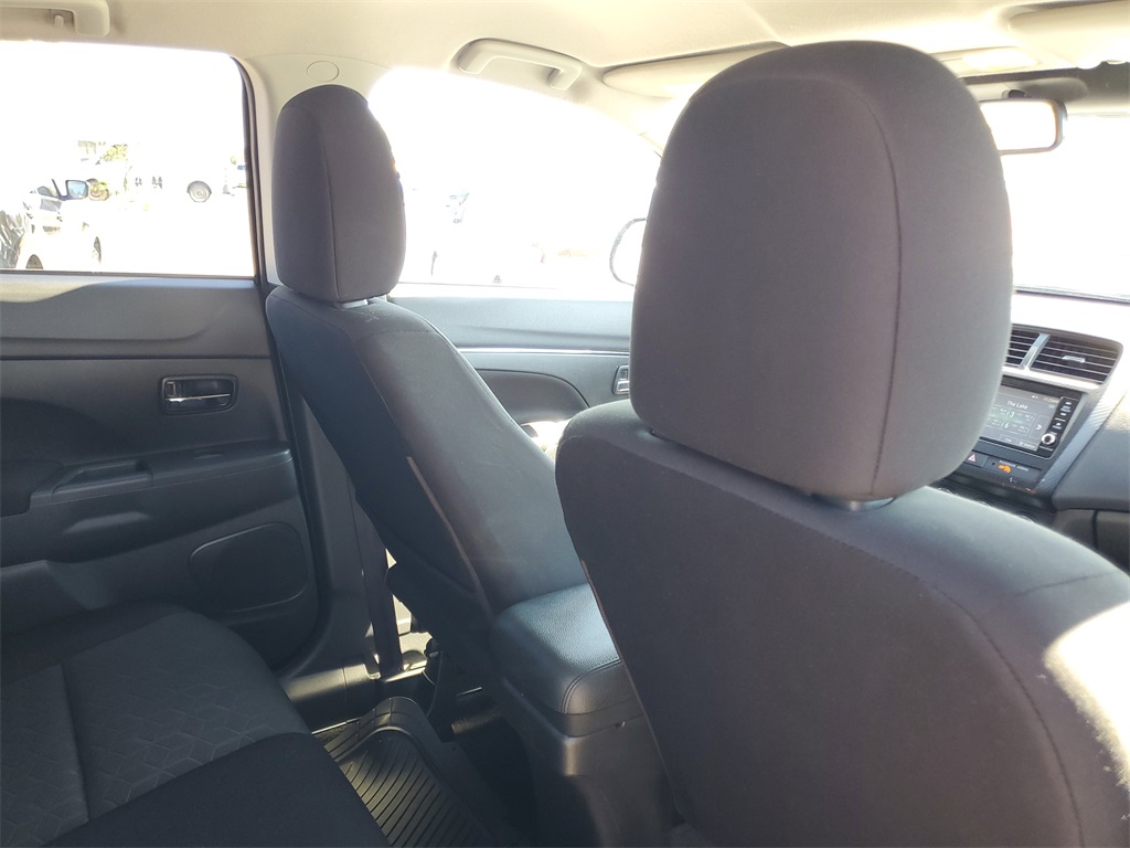 2021 Mitsubishi Outlander Sport ES photo 29