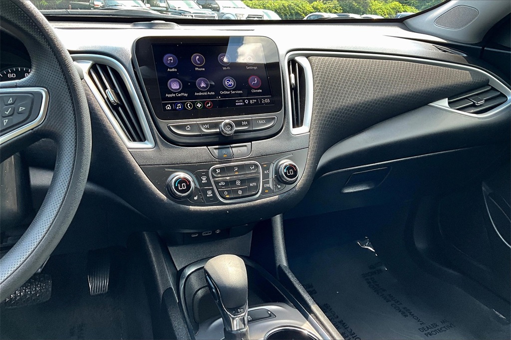 2023 Chevrolet Malibu 1LT photo 9