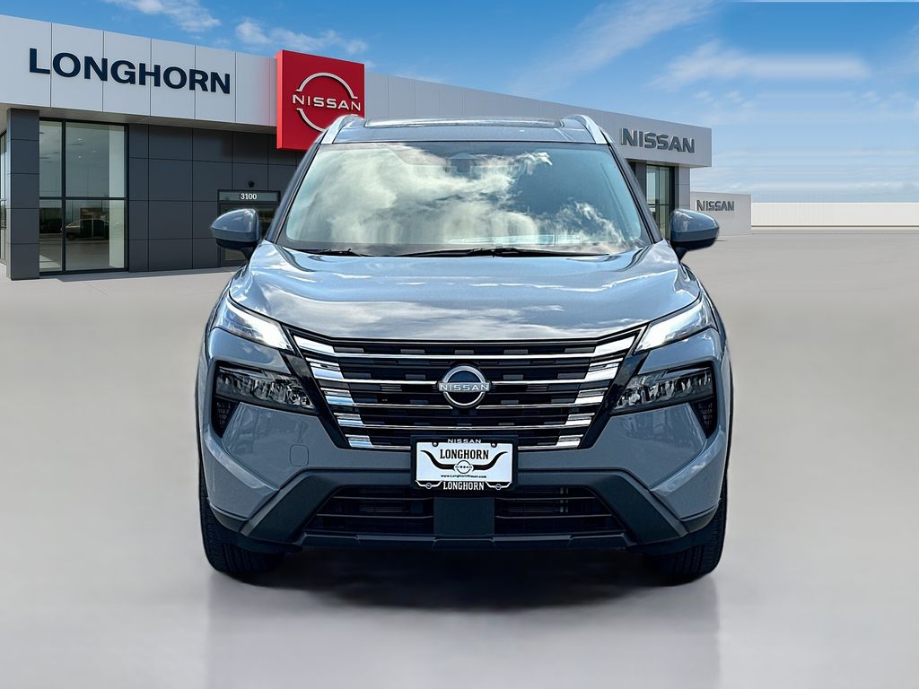 2026 Nissan Rogue SV photo 2