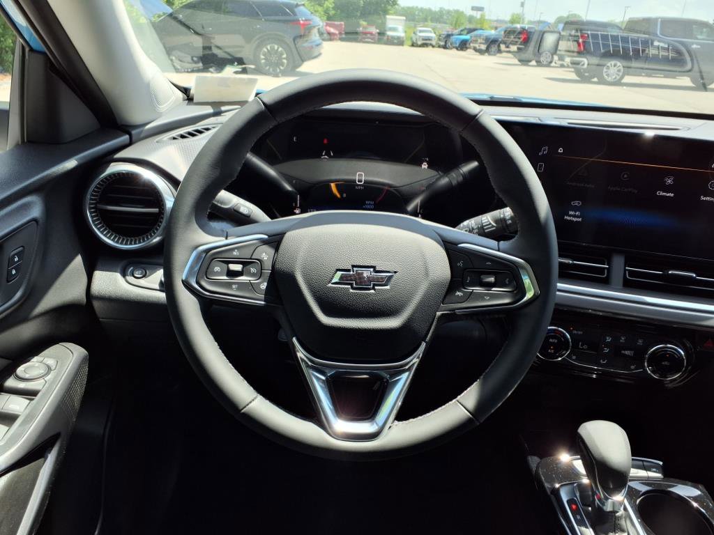 2025 Chevrolet Trax ACTIV photo 11