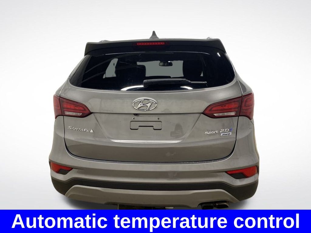 2017 Hyundai Santa Fe Premium 2.0T Limited Ultimate photo 2