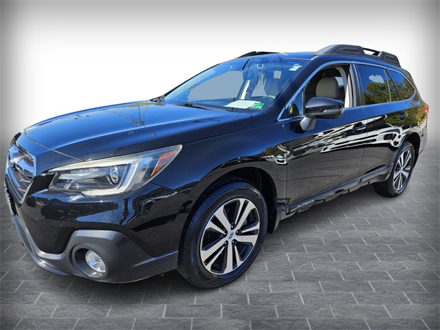 2019 Subaru Outback 2.5i photo 2