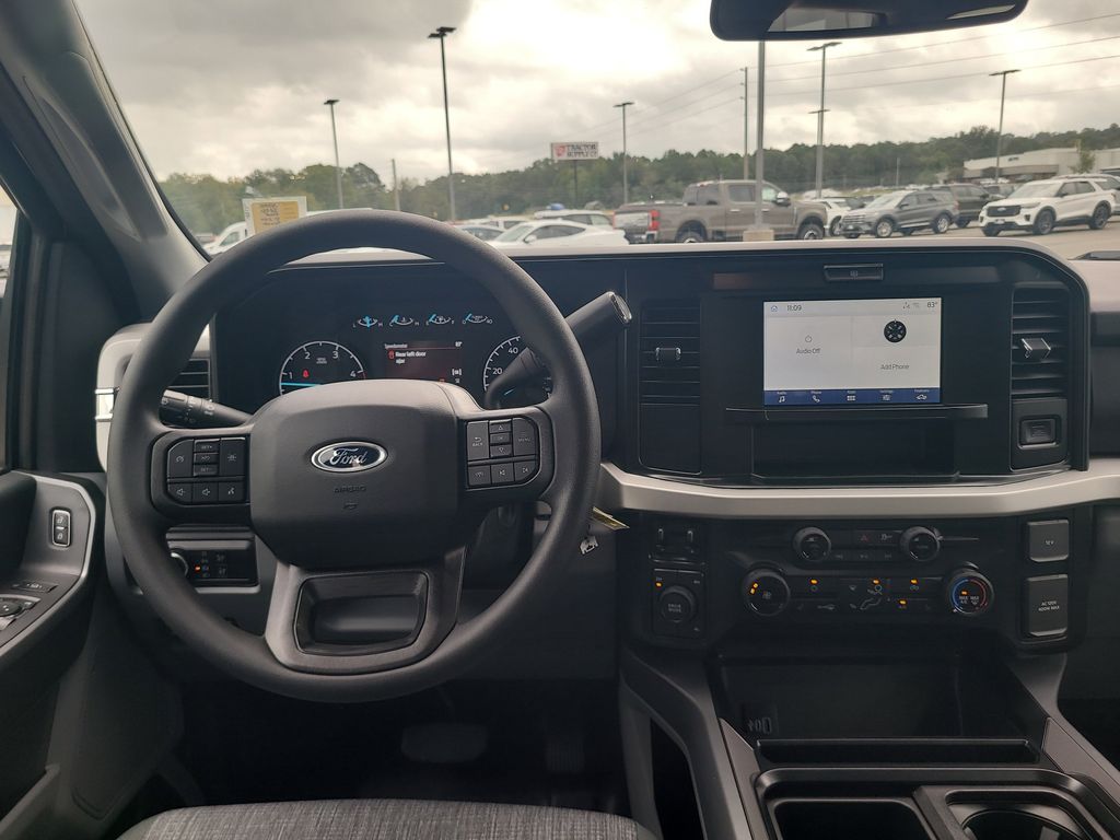 2026 Ford F-350 XLT photo 20