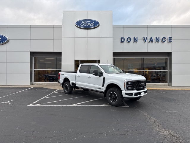 2026 Ford F-350 Super Duty Lariat's photo