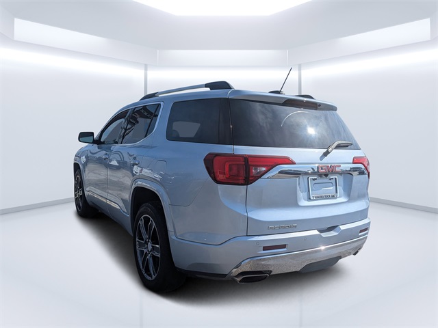 2017 Gmc Acadia Denali photo 4