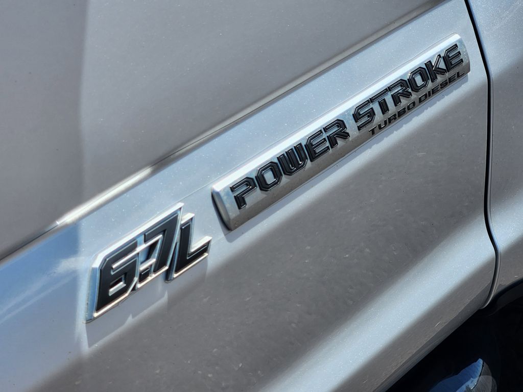 2019 Ford F-350 Lariat photo 7