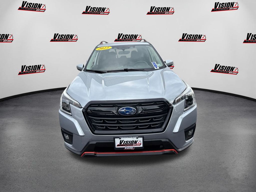 2023 Subaru Forester Sport photo 2