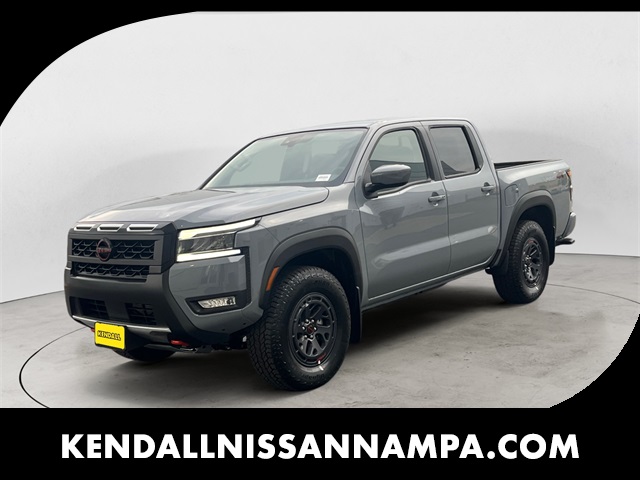 2025 Nissan Frontier PRO-4X's photo