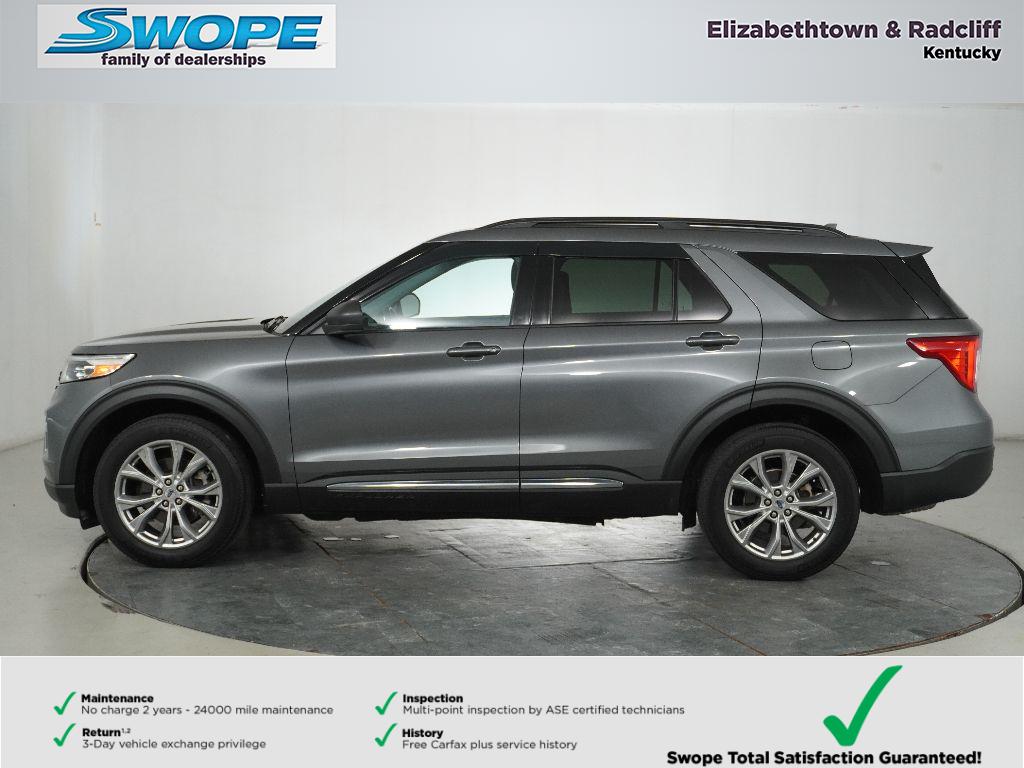 2023 Ford Explorer XLT photo 3